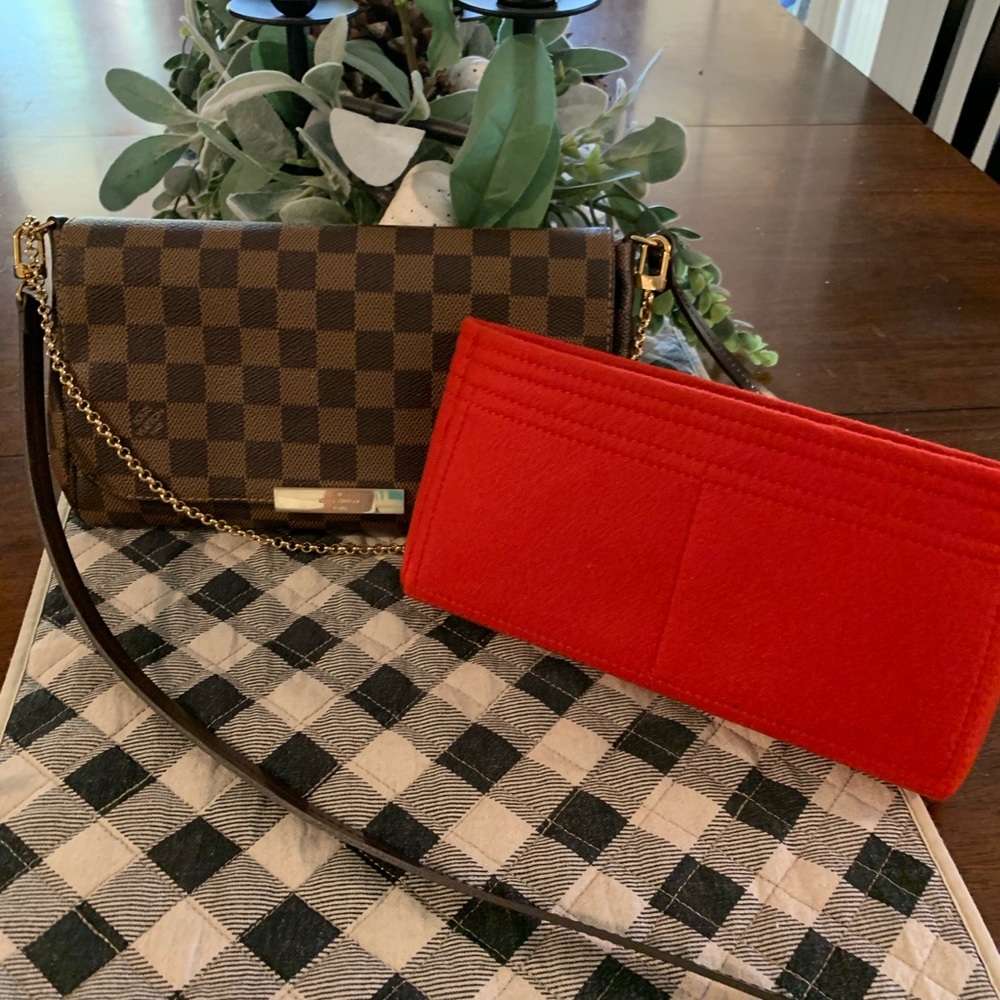Authentic louis vuitton favorite MM